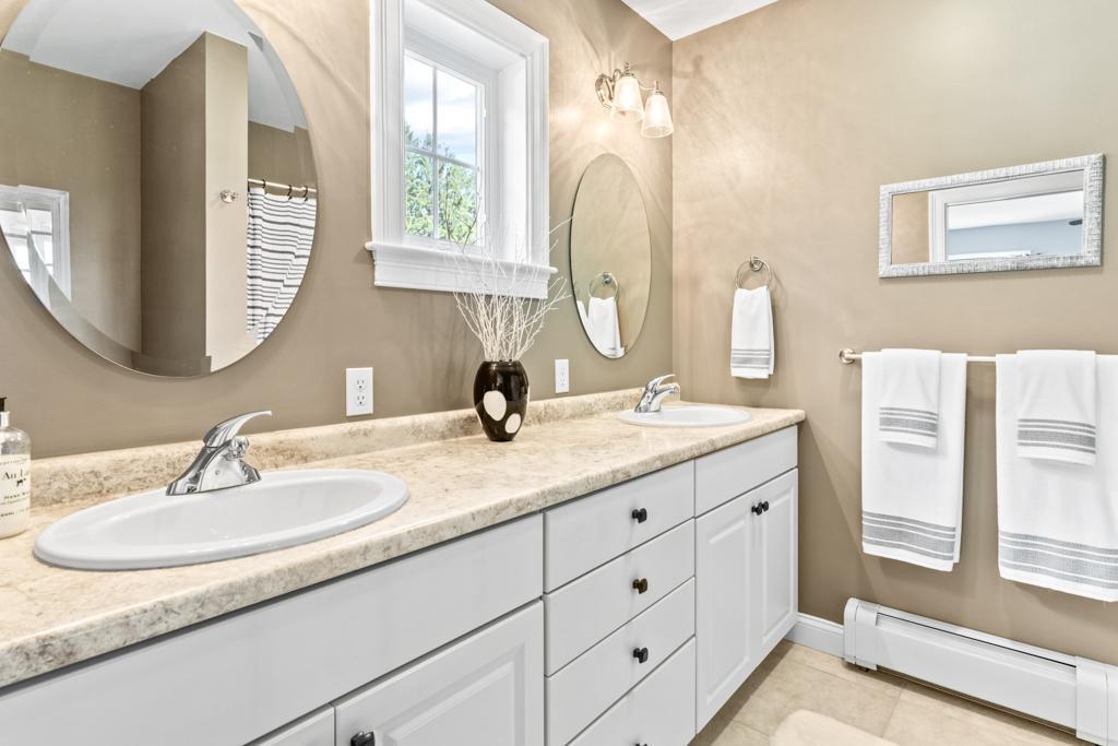 184 Pleasant Hill Road Scarborough, ME 04074 - Photo 28 of 49 PH 26