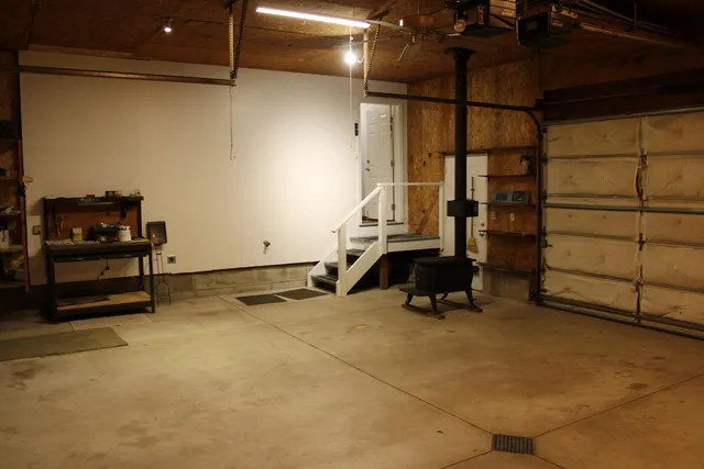 $469,900 | 5892 South Carrigan Drive, Newaygo, MI 49337