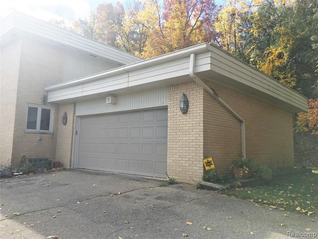 5836 Paint Valley Drive Rochester, MI 48306 - Photo 30 of 39