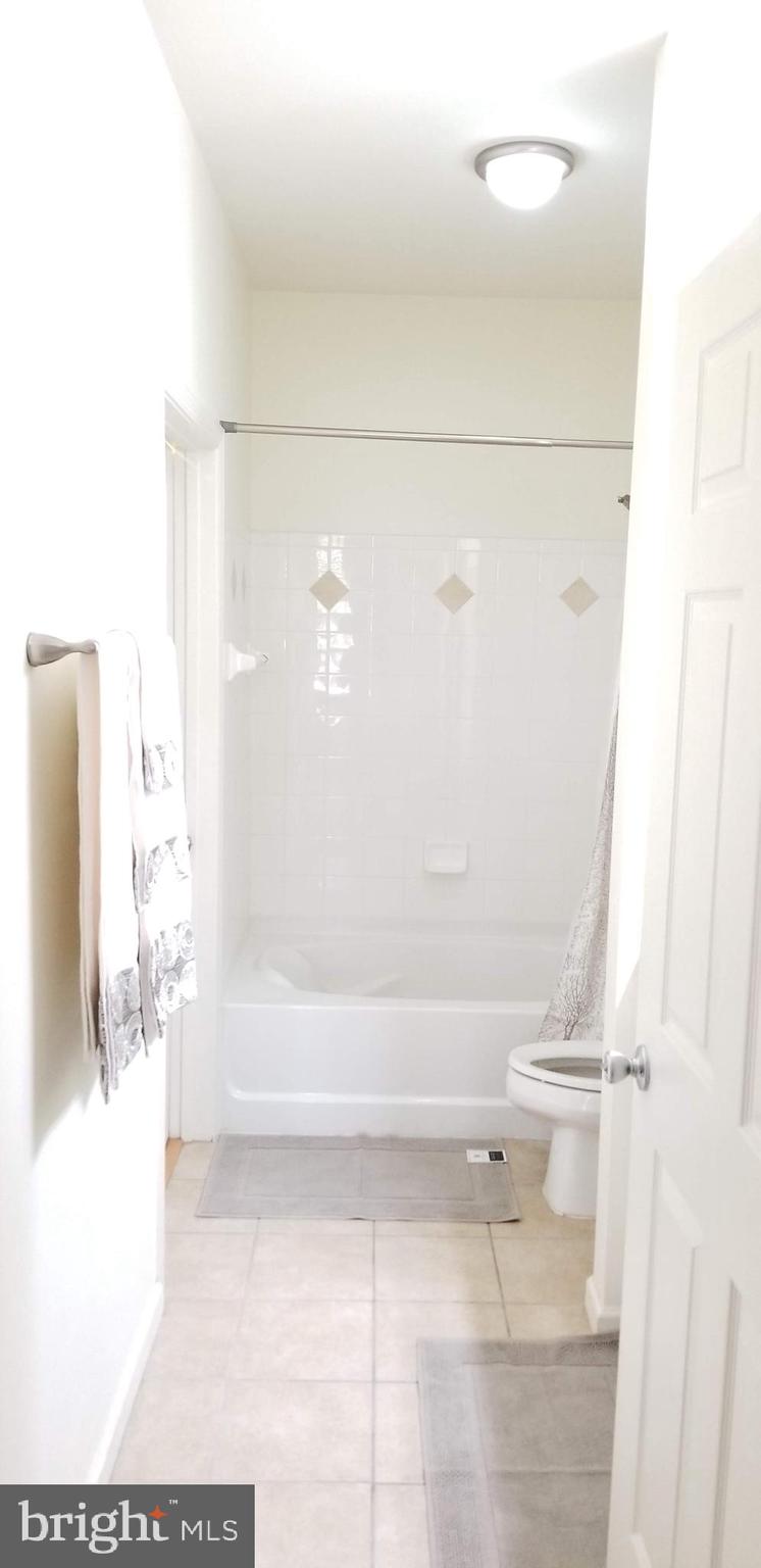 17 Granite Place, Unit 193 Gaithersburg, MD 20878 - Photo 9 of 18