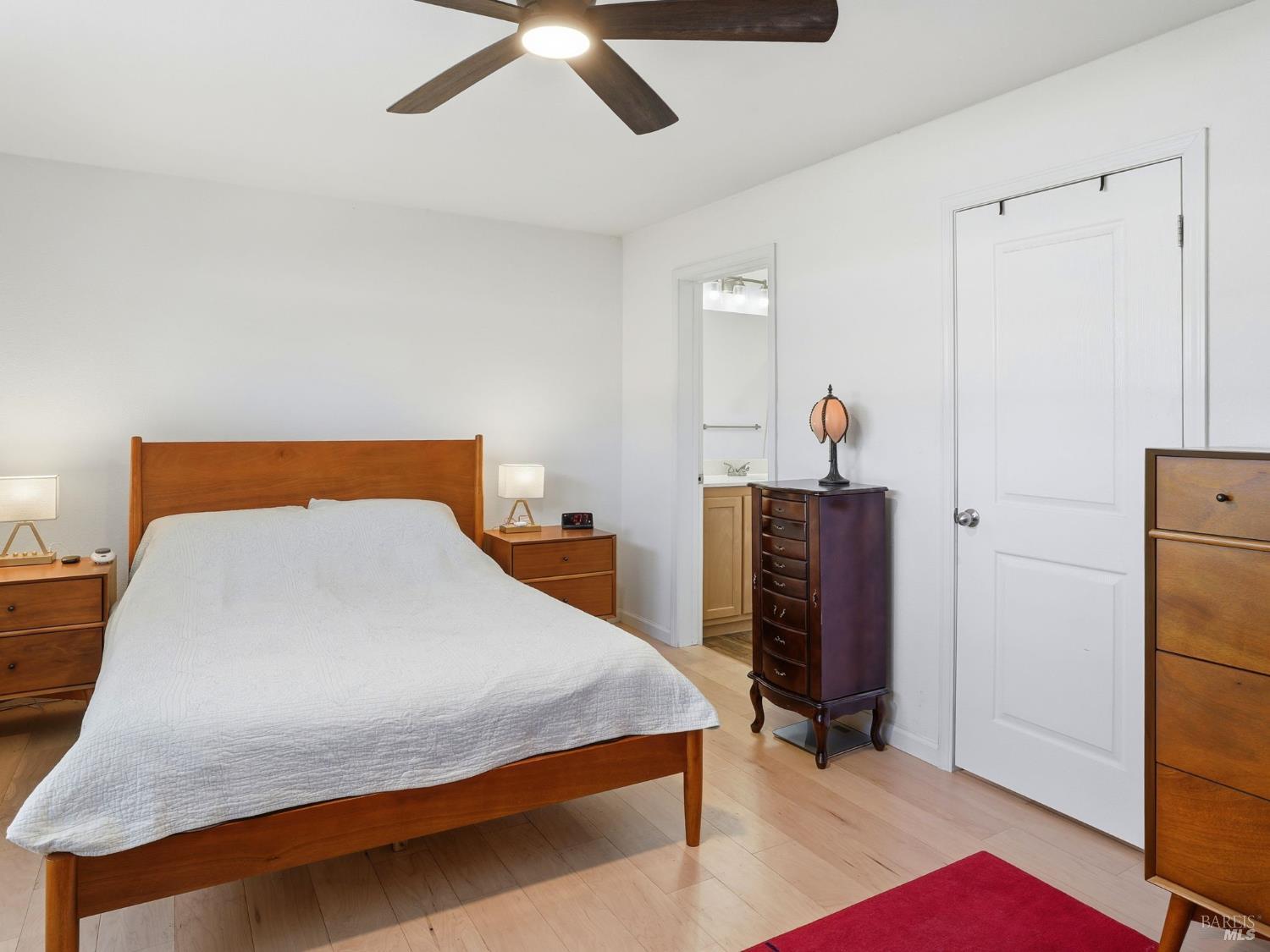 858 Mary Street Santa Rosa, CA 95403 - Photo 12 of 34