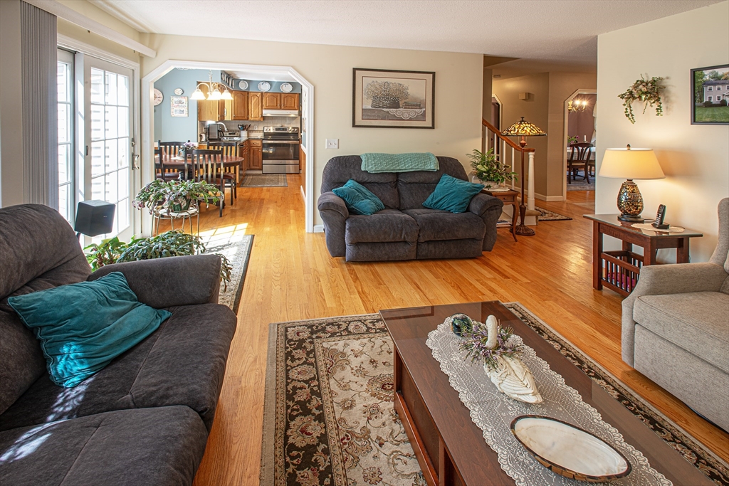 15 Evergreen Road Northampton, MA 01053 - Photo 19 of 34