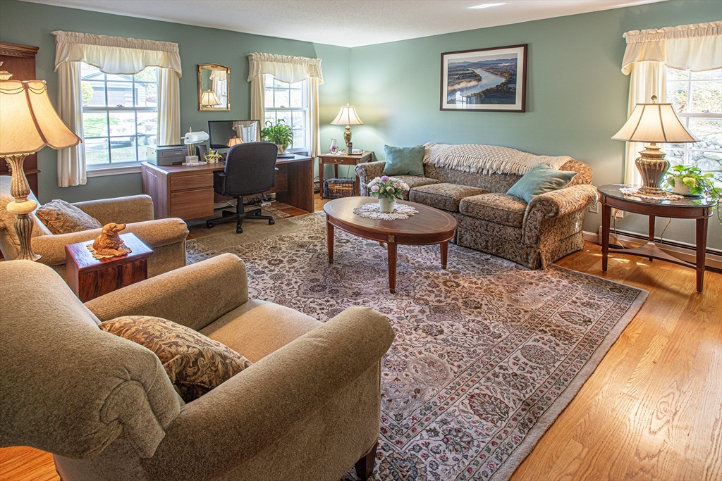 15 Evergreen Road Northampton, MA 01053 - Photo 31 of 34
