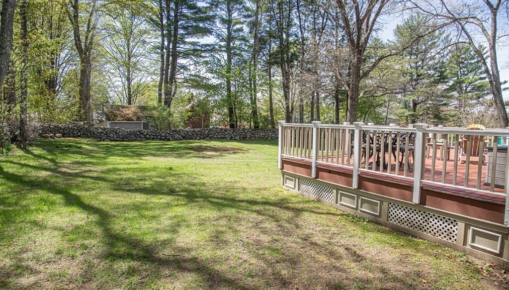 15 Evergreen Road Northampton, MA 01053 - Photo 4 of 34