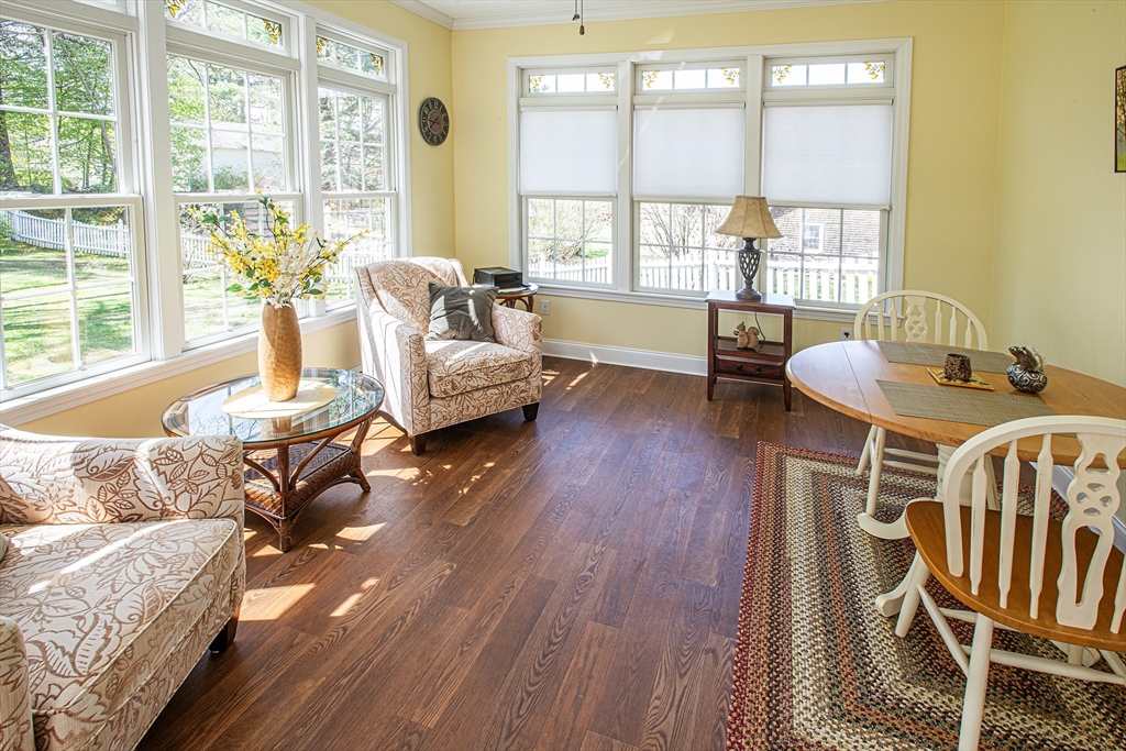 15 Evergreen Road Northampton, MA 01053 - Photo 10 of 34