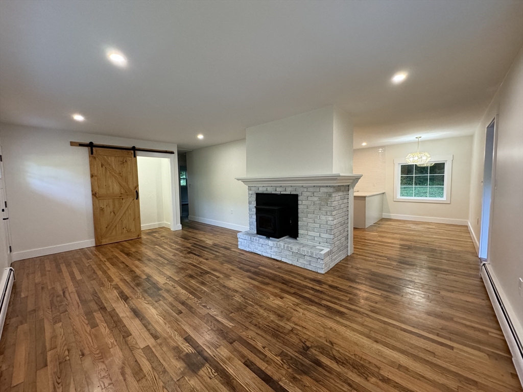 238 Arnold Road Sturbridge, MA 01518 - Photo 14 of 24