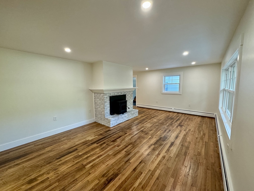 238 Arnold Road Sturbridge, MA 01518 - Photo 16 of 24