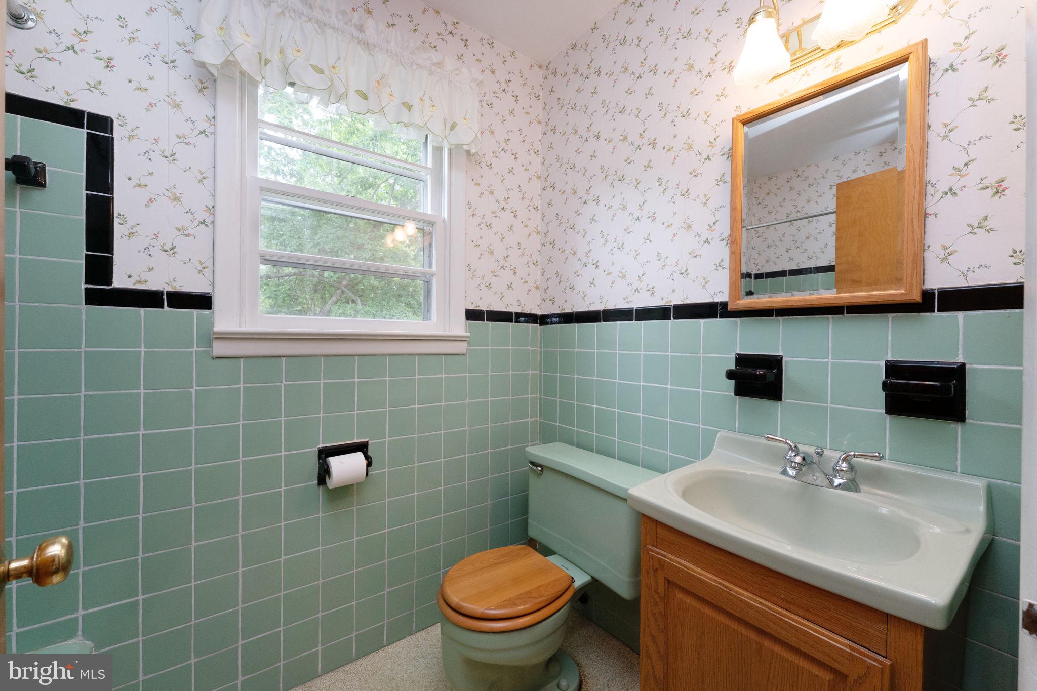 485 Adrian Road Collegeville, PA 19426 - Photo 16 of 23 Gallery Image 16