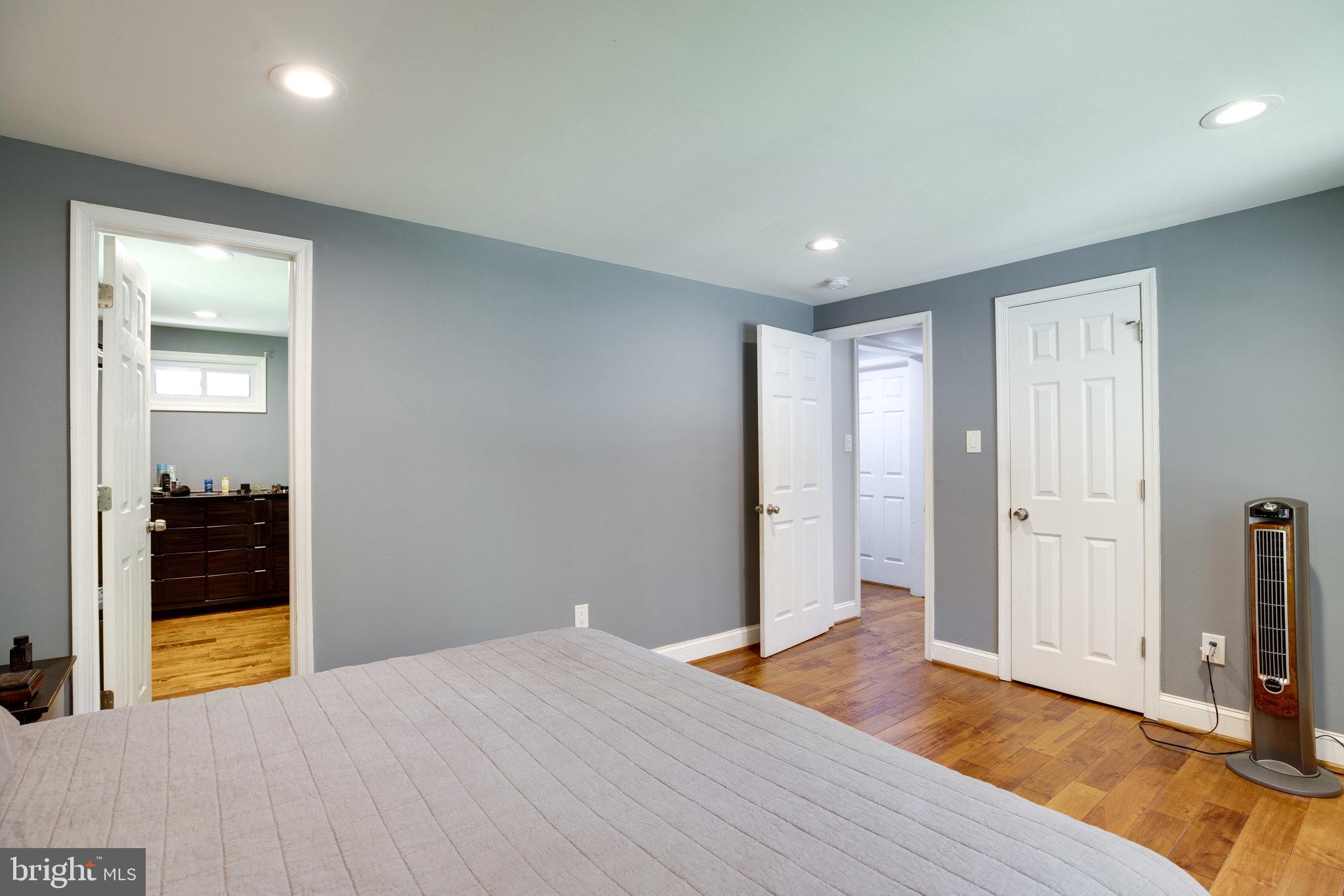 7287 Token Valley Road Manassas, VA 20112 - Photo 14 of 38 Primary Suite