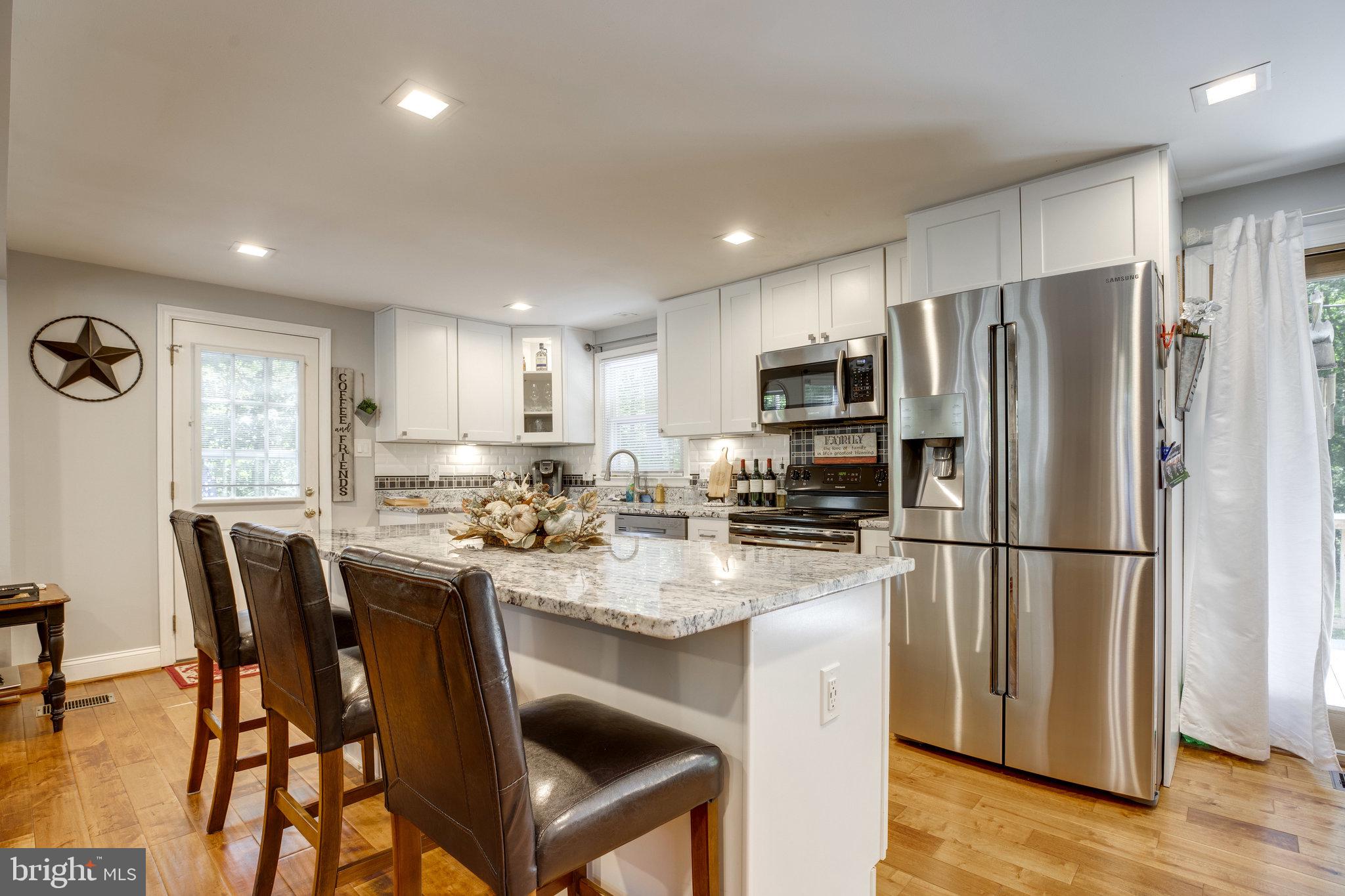 7287 Token Valley Road Manassas, VA 20112 - Photo 6 of 38 Kitchen island for your entertaining