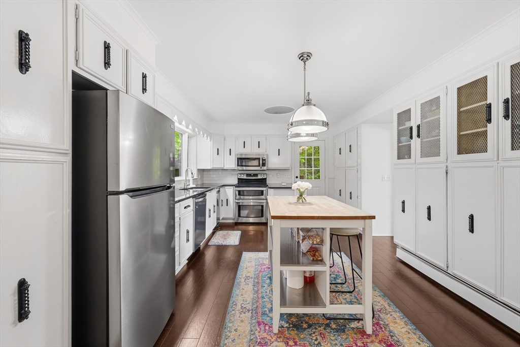 1310 Mammoth Road Dracut, MA 01826 - Photo 13 of 41 Gallery Image 13