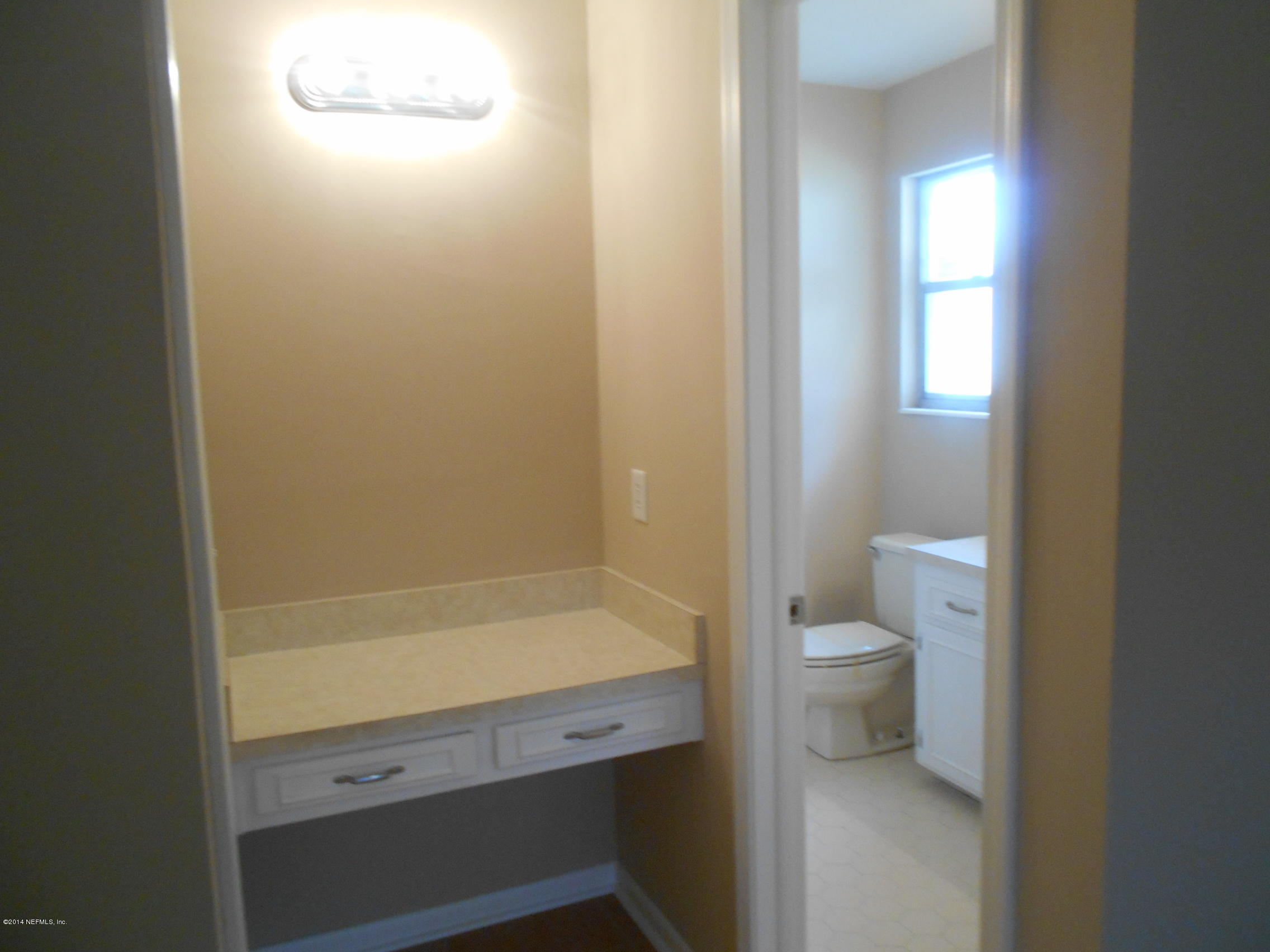 4822 Latimer Road South Jacksonville, FL 32257 - Photo 11 of 18 bathroom