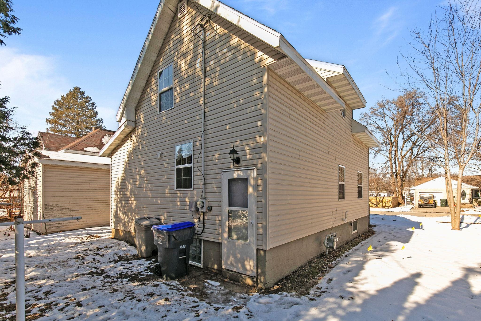 406 Wallace Street New London, WI 54961 - Photo 25 of 25