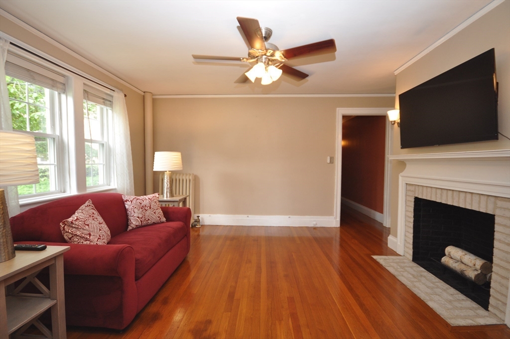 298 Main Street, Unit 12 Wakefield, MA 01880 - Photo 2 of 25