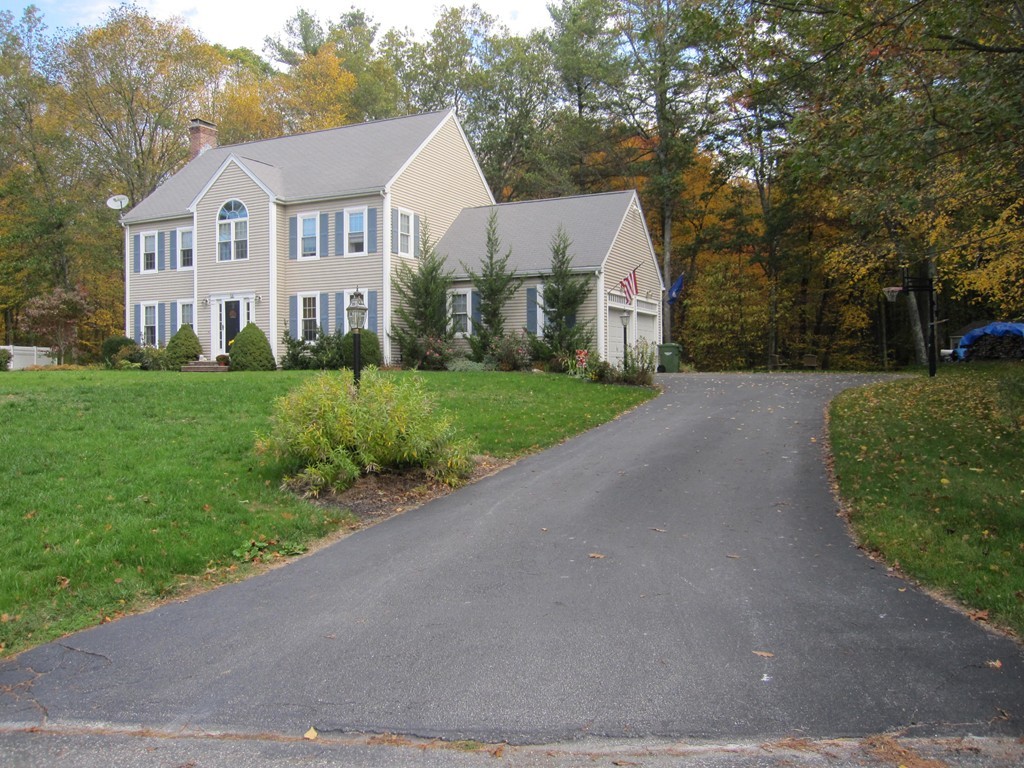 53 MacArthur Road Northbridge, MA 01534 - Photo 1 of 18 Gallery Image 1