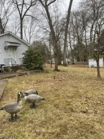 $1,900 | 77 Wardle Avenue, Berkeley Heights, NJ 07922