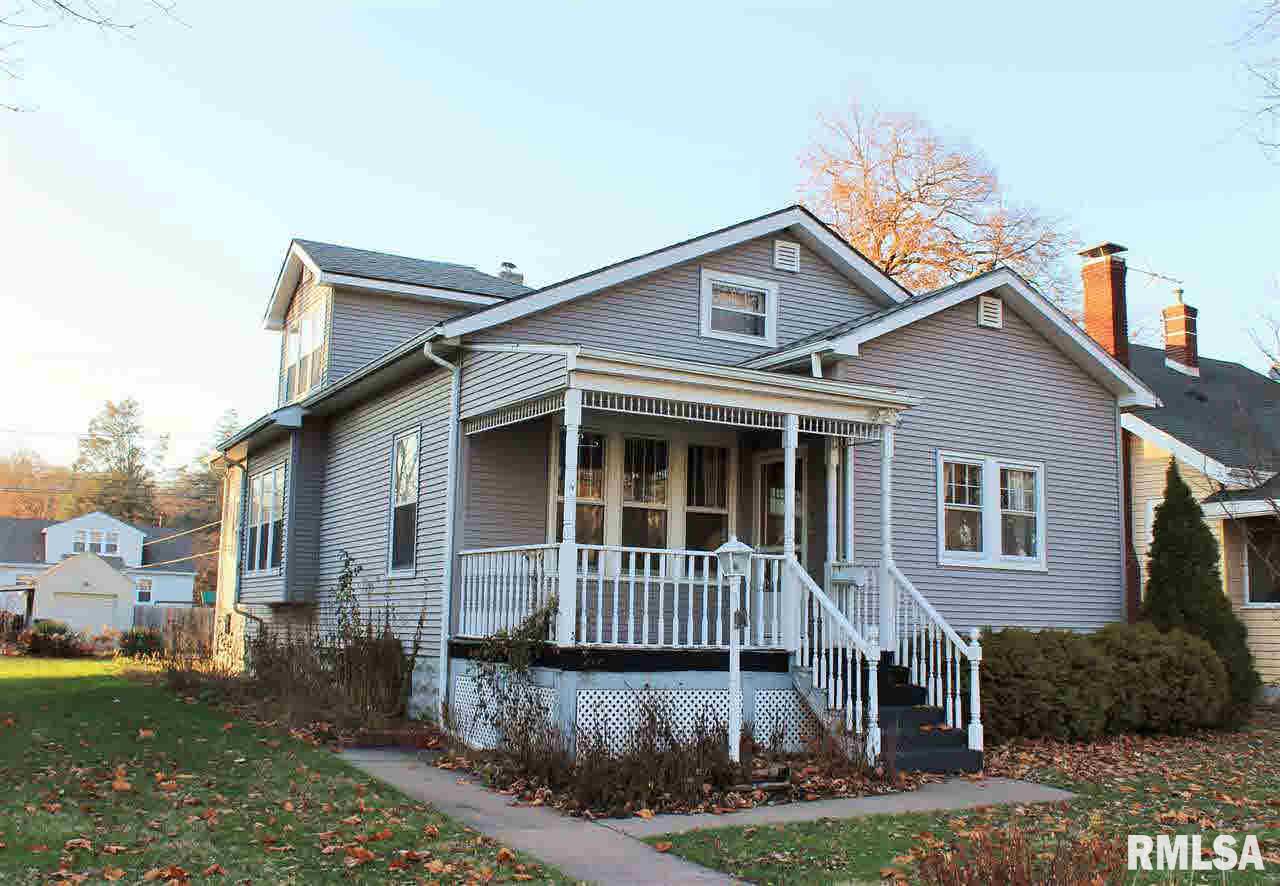 826 North 3rd Street Clinton, IA 52732 - Photo 1 of 17 Gallery Image 1