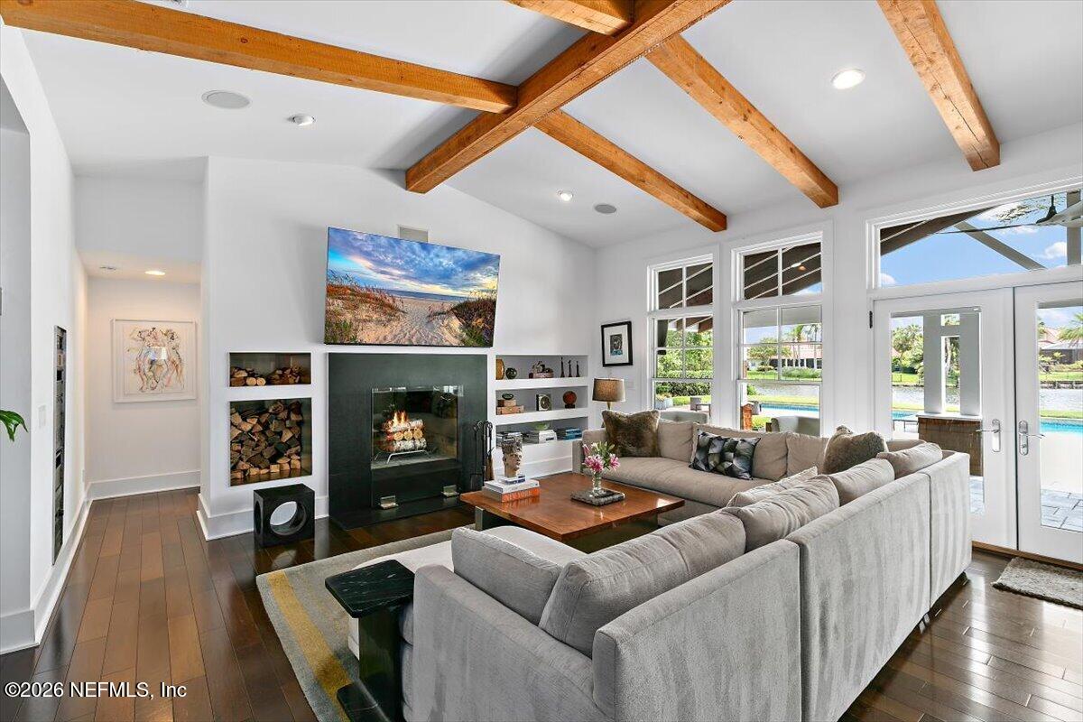 531 Lake Road Ponte Vedra Beach, FL 32082 - Photo 16 of 75 16-Family Room