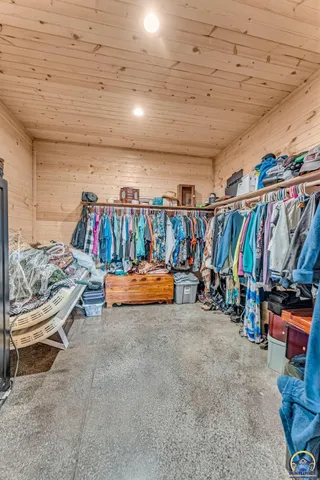 $1,649,000 | 14426 110th Street, Oskaloosa, KS 66066