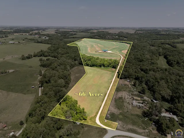 $1,649,000 | 14426 110th Street, Oskaloosa, KS 66066