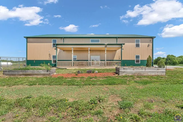 $1,649,000 | 14426 110th Street, Oskaloosa, KS 66066