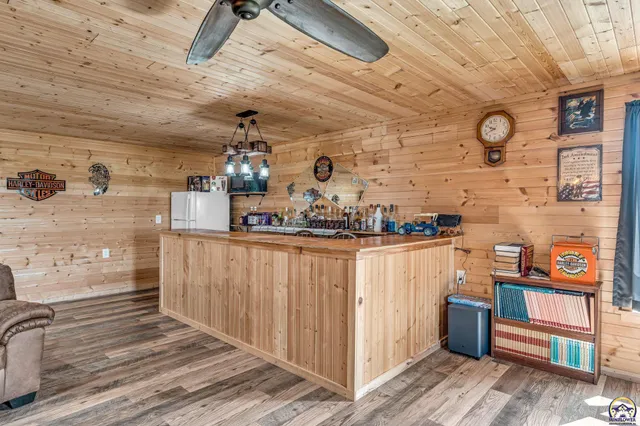 $1,649,000 | 14426 110th Street, Oskaloosa, KS 66066