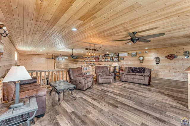 $1,649,000 | 14426 110th Street, Oskaloosa, KS 66066