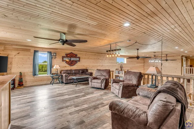 $1,649,000 | 14426 110th Street, Oskaloosa, KS 66066