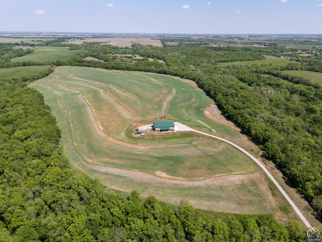 $1,649,000 | 14426 110th Street, Oskaloosa, KS 66066