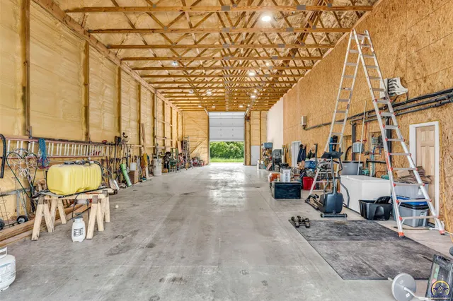 $1,649,000 | 14426 110th Street, Oskaloosa, KS 66066