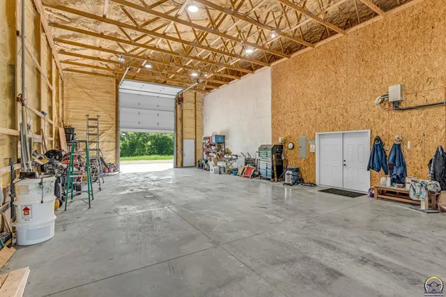 $1,649,000 | 14426 110th Street, Oskaloosa, KS 66066