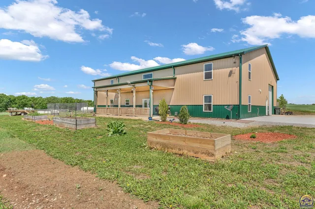 $1,649,000 | 14426 110th Street, Oskaloosa, KS 66066