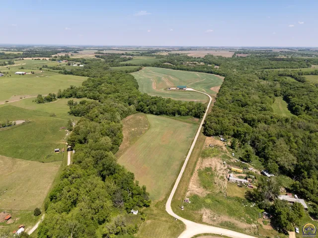 $1,649,000 | 14426 110th Street, Oskaloosa, KS 66066