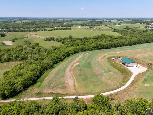 $1,649,000 | 14426 110th Street, Oskaloosa, KS 66066