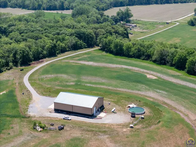 $1,649,000 | 14426 110th Street, Oskaloosa, KS 66066