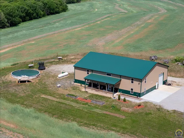 $1,649,000 | 14426 110th Street, Oskaloosa, KS 66066
