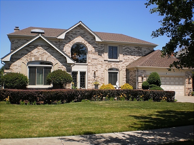 3334 Elmdale Road Glenview, IL 60025 - Photo 1 of 24 Gallery Image 1