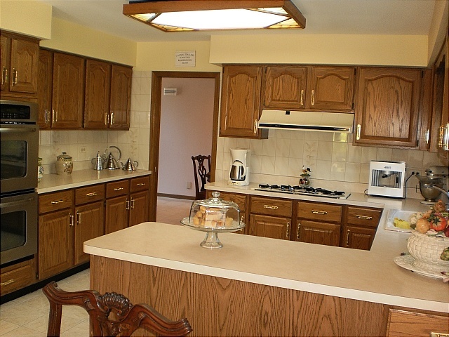 3334 Elmdale Road Glenview, IL 60025 - Photo 12 of 24 Gallery Image 12
