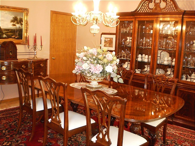 3334 Elmdale Road Glenview, IL 60025 - Photo 4 of 24 Gallery Image 4