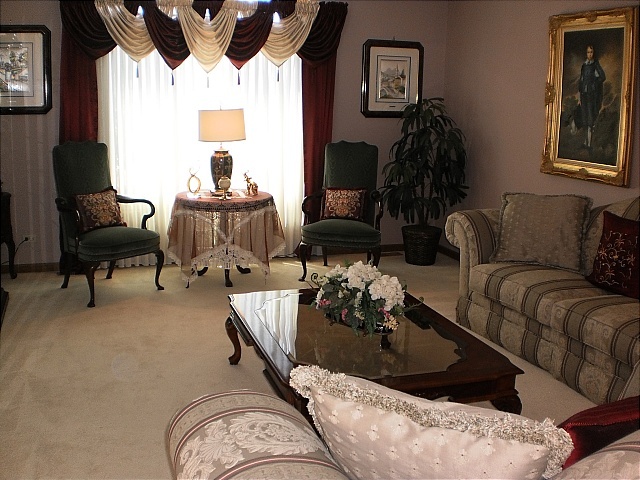 3334 Elmdale Road Glenview, IL 60025 - Photo 5 of 24 Gallery Image 5