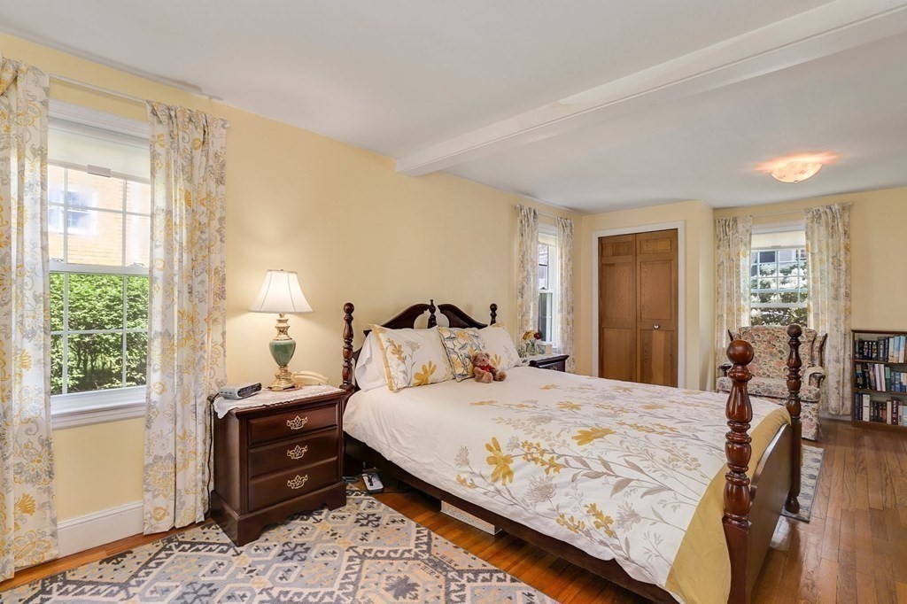 10 Howe Street Hingham, MA 02043 - Photo 19 of 39