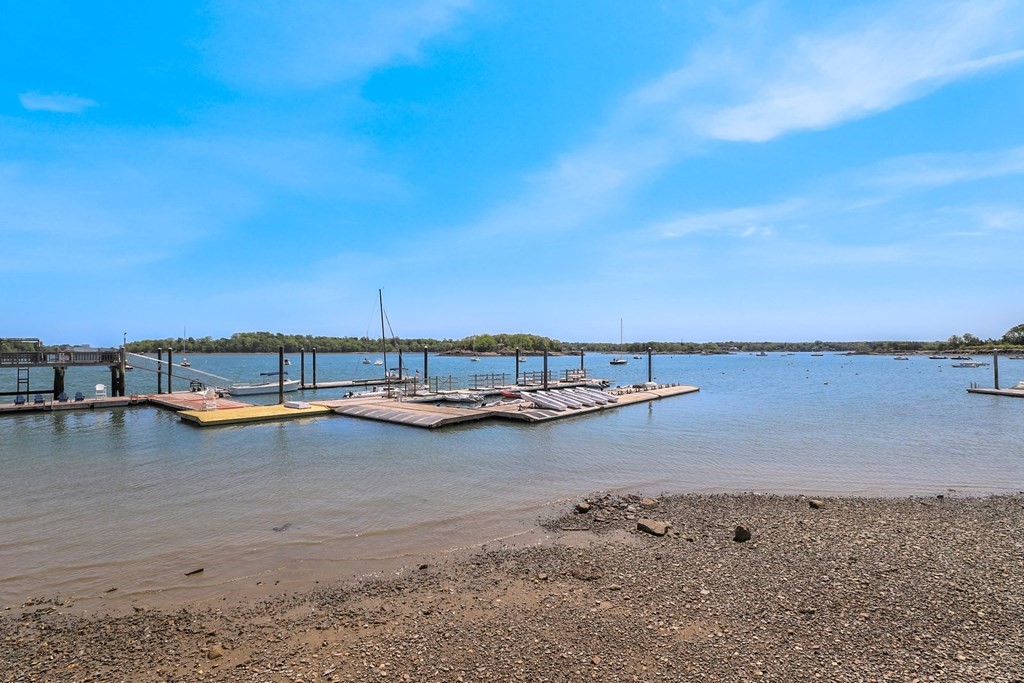 10 Howe Street Hingham, MA 02043 - Photo 31 of 39