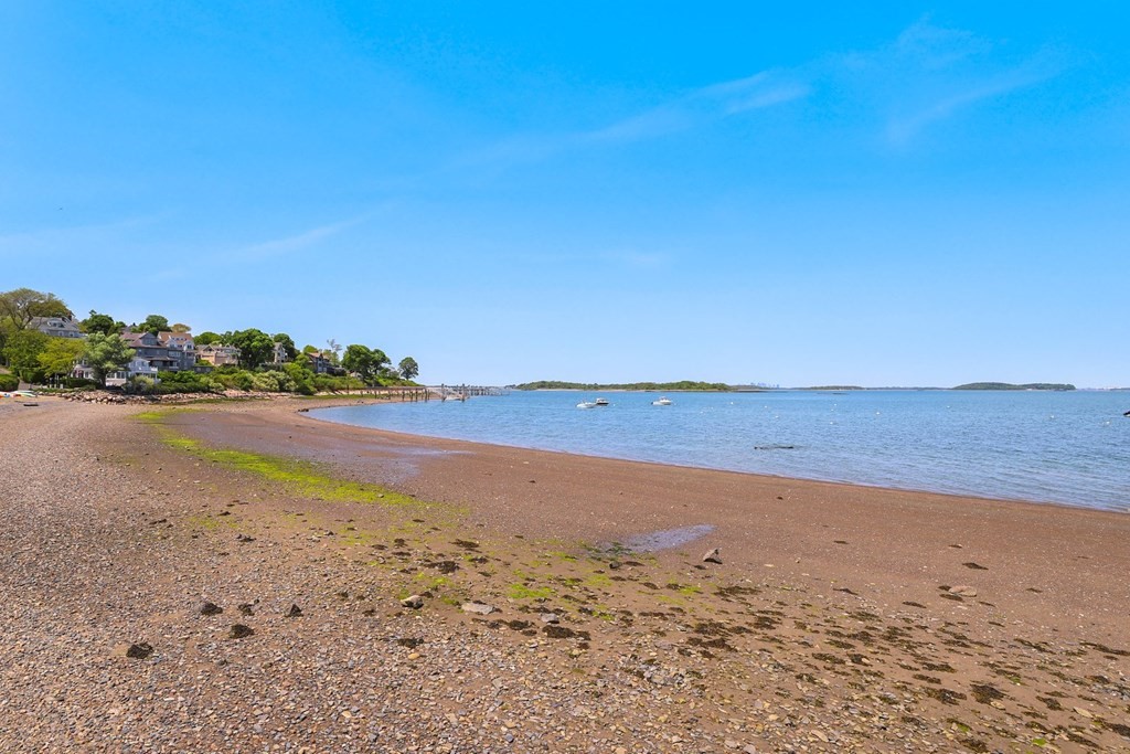 10 Howe Street Hingham, MA 02043 - Photo 34 of 39