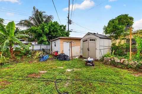 $400,000 | 721 North 69th Avenue, Hollywood, FL 33024