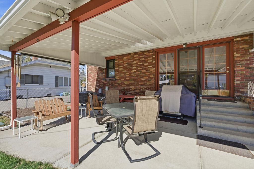 37 West 28th Avenue Spokane, WA 99203 - Photo 32 of 47