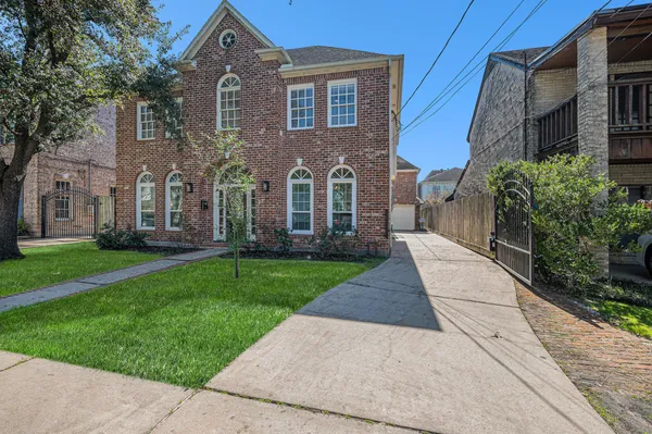 $7,000 | 3919 Southwestern Street, West University Place, TX 77005