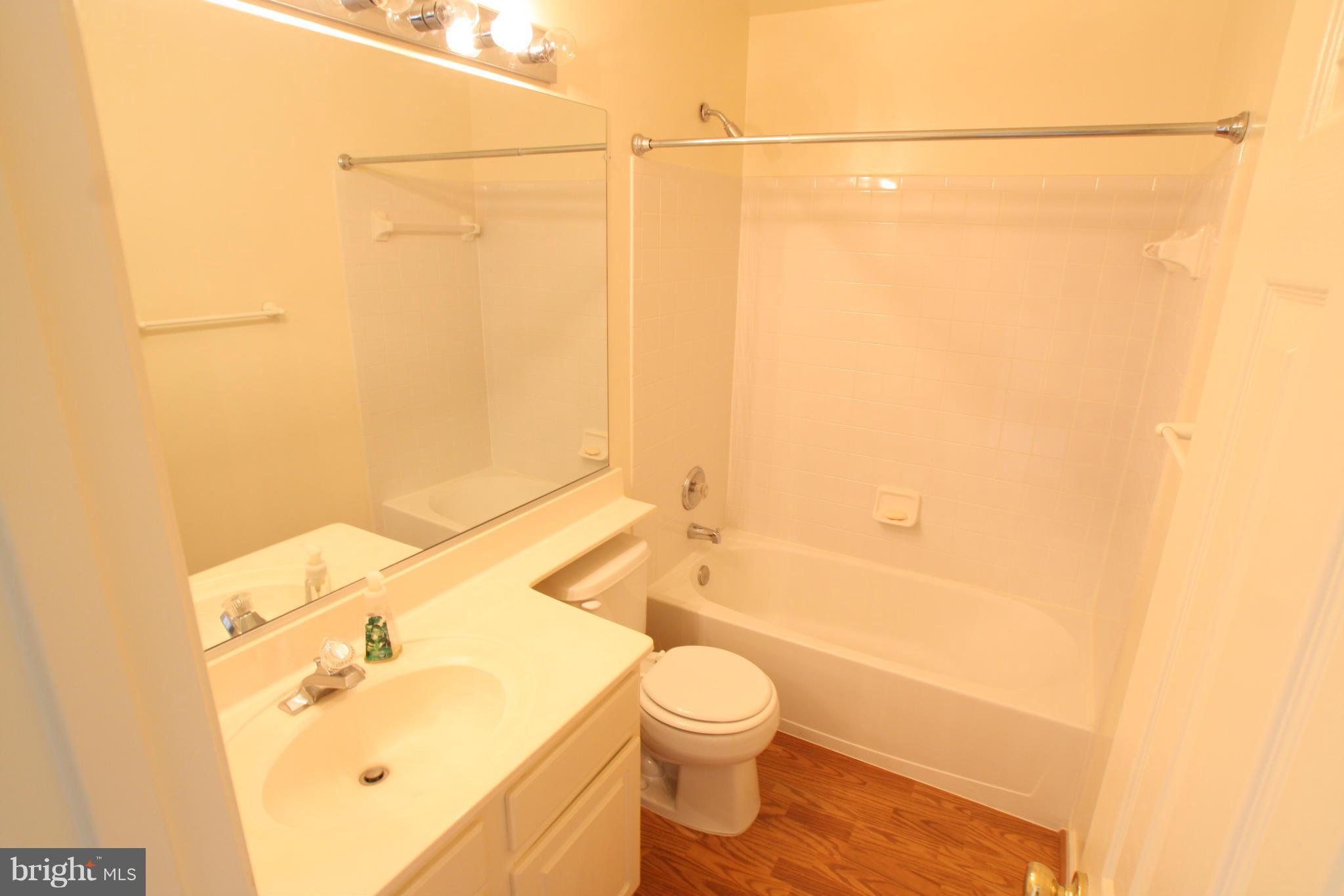 14302 Trillium Terrace Silver Spring, MD 20906 - Photo 15 of 20 Bath