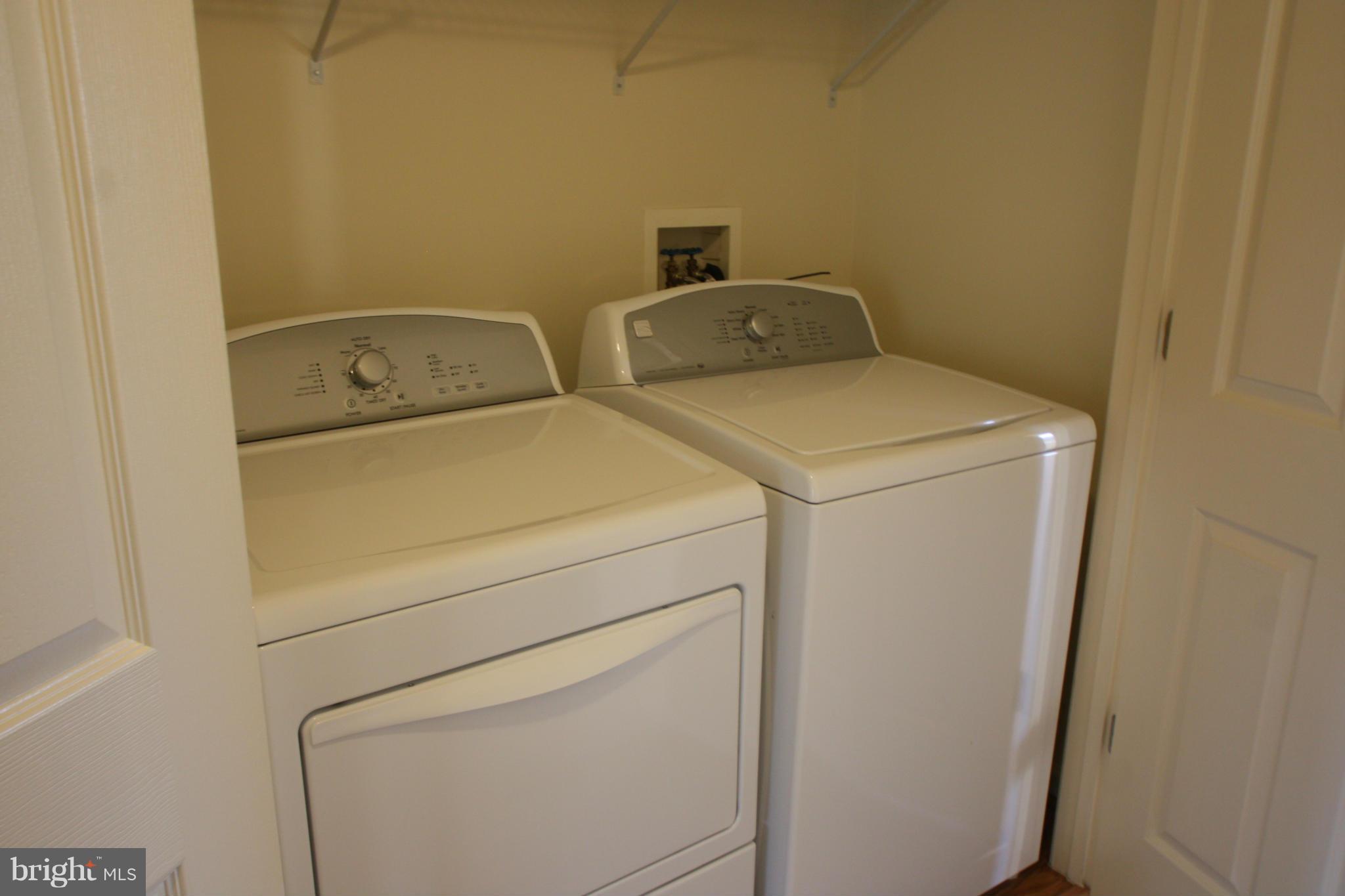 14302 Trillium Terrace Silver Spring, MD 20906 - Photo 18 of 20 Washer and Dryer