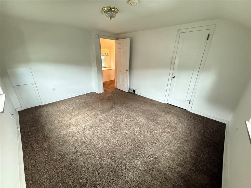 5989 Library Road Bethel Park, PA 15102 - Photo 17 of 22 Gallery Image 17