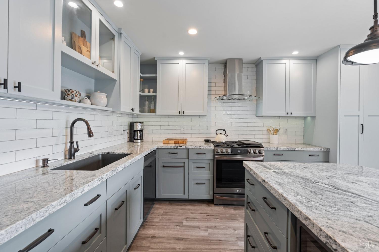 959 Santa Cruz Way Rohnert Park, CA 94928 - Photo 1 of 1 Gallery Image 1